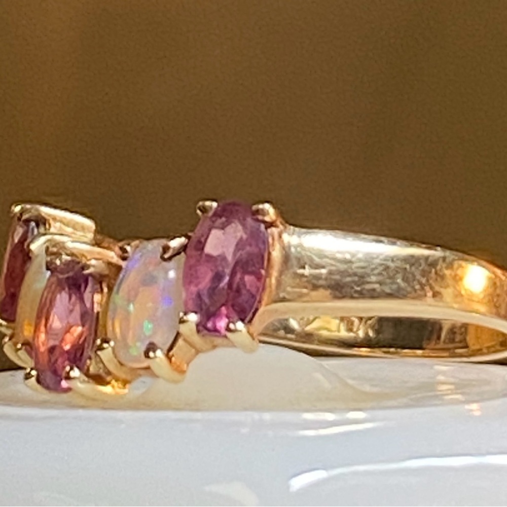 Vintage 10K Gold Opal + Amethyst 5-Stone Ring Sz 7 - Picture 5 of 11
